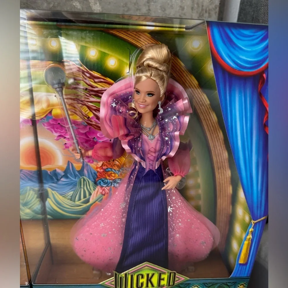 Wicked Magical Wise Woman – Moon Fashion Doll NIB portrayed by Kristin Chenoweth
